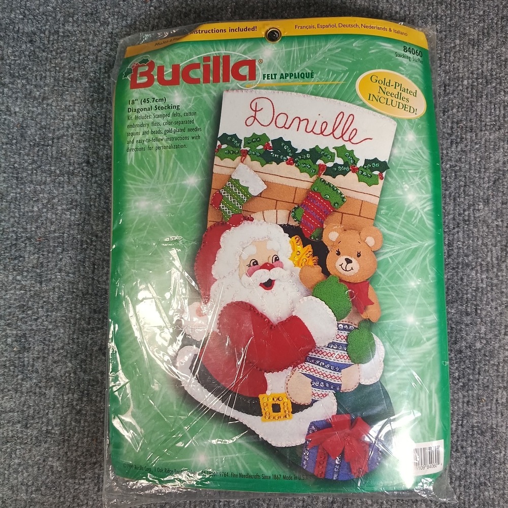 Bucilla Felt Applique Christmas Stocking Kit‎ 84060 Santa Bear 1999 18 Inch